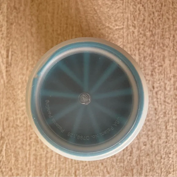 MudBuster Pet Paw Cleaner in Blue - Picture 4 of 4